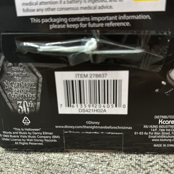 Disney Tim Burton’s The Nightmare Before Christmas Light Up Musical Waterglobe - Picture 7 of 7